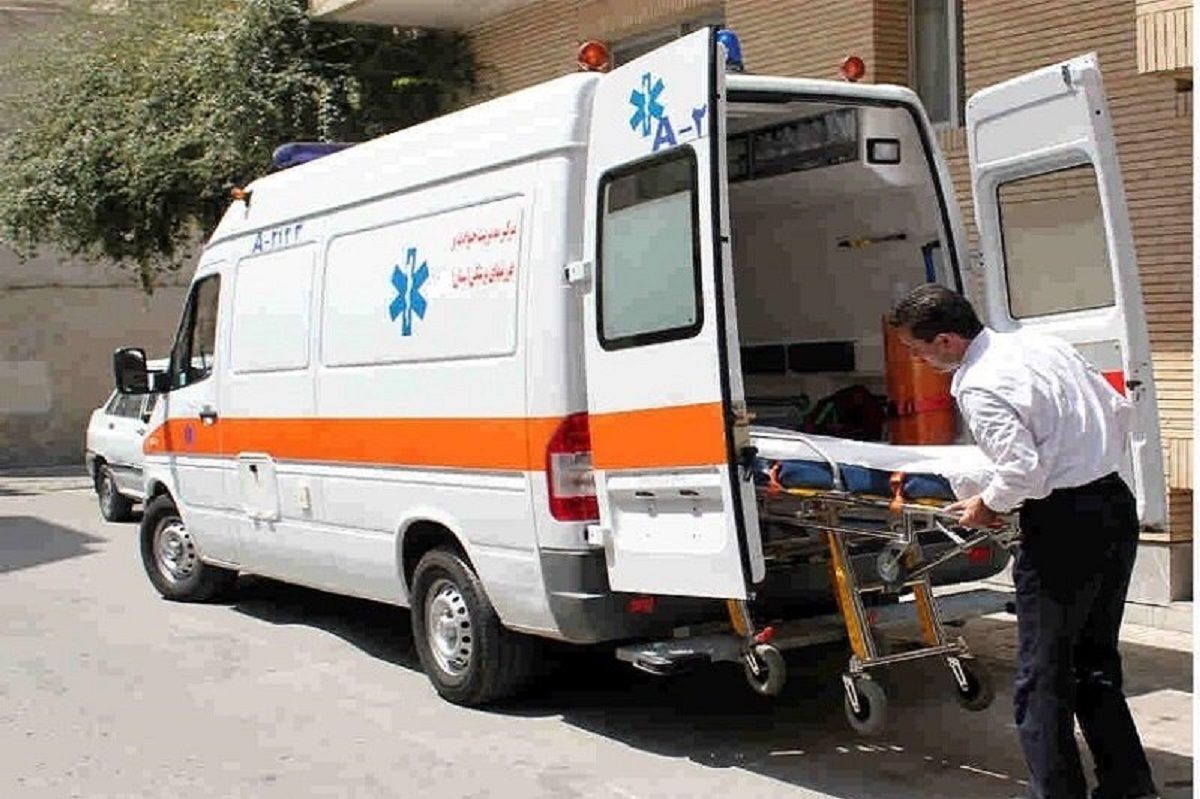  ۲۰ میلیون درآمد در جیب رانندگان آمبولانس

