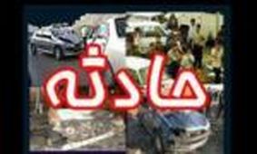 تصادف اتوبوس مسافربری با 6 خودرو