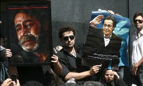 سفر در زمان؛  مراسم تشییع پیکر زنده یاد خسرو شکیبایی/ ویدئو