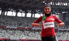 قهرمانی فرزانه فصیحی در دوومیدانی داخل سالن قهرمانی آسیا

