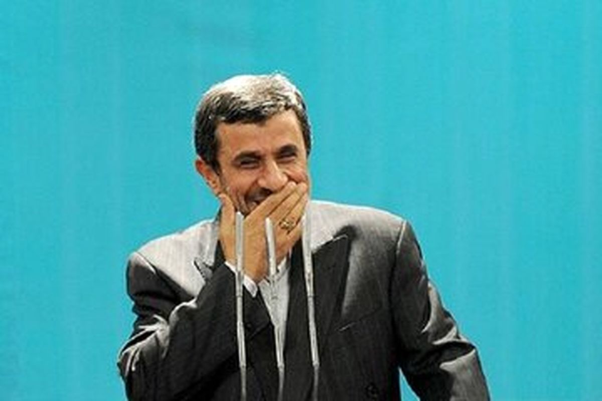 احمدی نژاد دیدار با اپستین را تکذیب کرد؟/ توضیحات جوانفکر