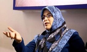 آذر منصوری: ایران از نظر شکاف جنسیتی رتبه 143 میان 146 کشور دارد/ توسعه در ایران بدون رفع تبعیض علیه زنان امکان پذیر نیست