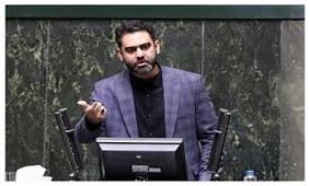 تهدید وزیر علوم همزمان با تداوم برگزاری اعتراضات دانشجویی
