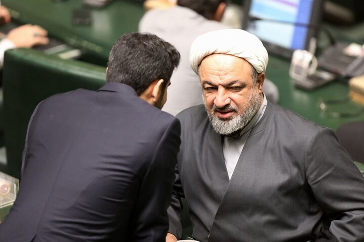  نمایندگانی که ظرف ۴۵ روز، ۲۵ درصد دارایی مردم ایران را بر باد دادند/ نکته طلایی بیانات روز گذشته رهبر انقلاب چه بود؟

