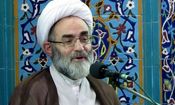 امام‌جمعه رشت: خاک پای زنان حاضر در میدان را سرمه چشمانم می‌کنم