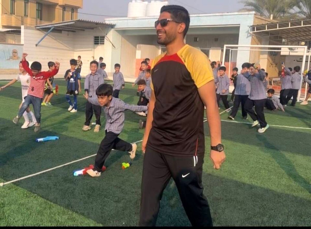 مربی شهید لامردی که با جانش حصار بچه‌ها شد تا ترکش‌ها به آنان نرسد
