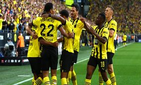 زنبورها در آستانه پایان دادن به سلطنت 10 ساله بایرن/ ویدئو

