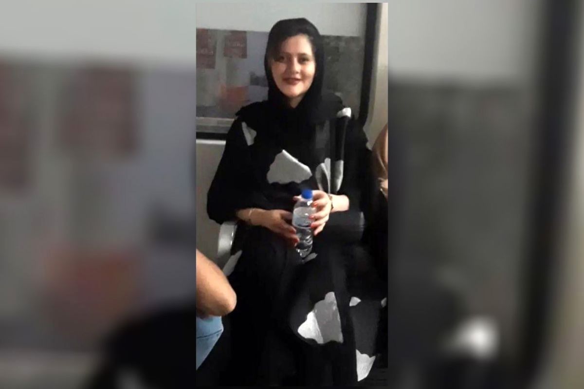 فیلم کامل‌ تر پلیس از حضور مهسا امینی در مقر پلیس/ ویدئو
