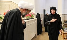 حضور شرکت کنندگان در کنگره بین المللی بانوان تاثیرگذار در قم/ عکس
