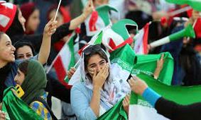 زنان توانستند بلیت ایران-عراق را بخرند؟