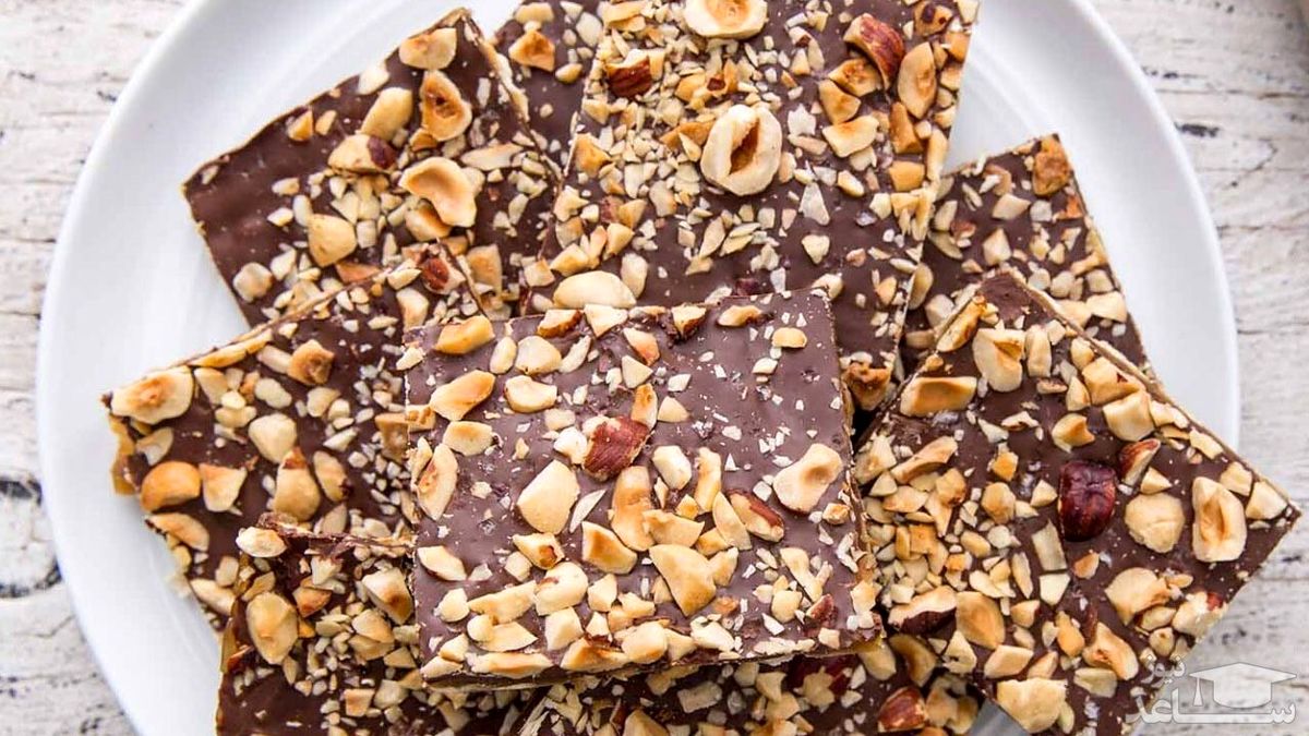 طرز تهیه شکلات آجیلی در منزل؛ ویژه شب یلدا