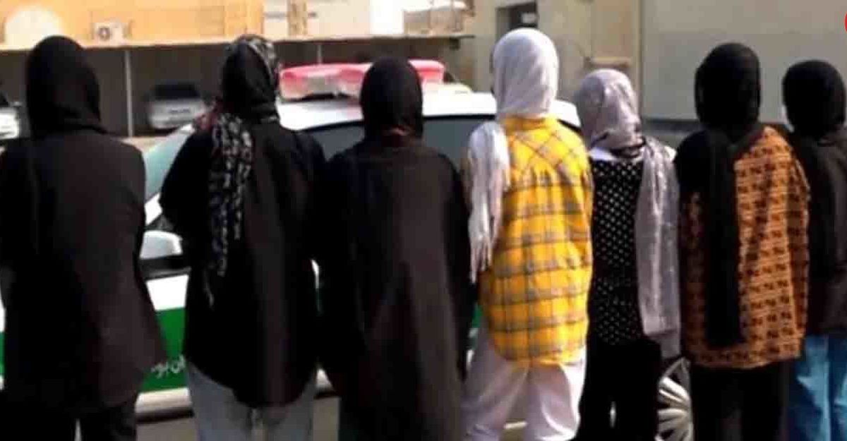 دختران قمه کش بوشهری ۱۳ تا ۱۶ ساله بودند/ ویدئو