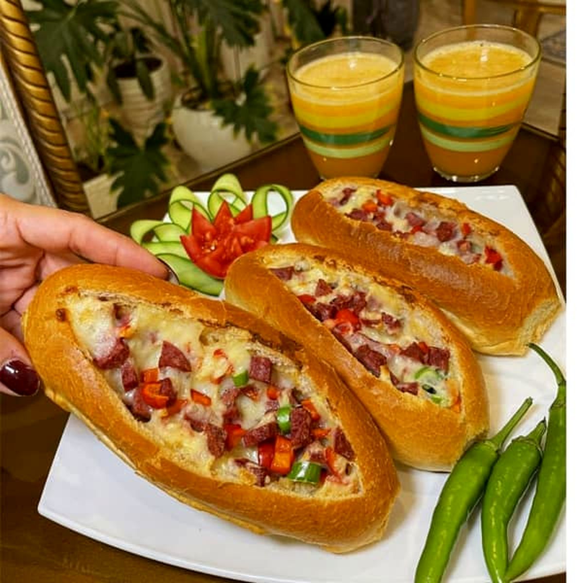طرز تهیه باگت شکم‌پر؛ غذایی خوشمزه، سریع و آسان