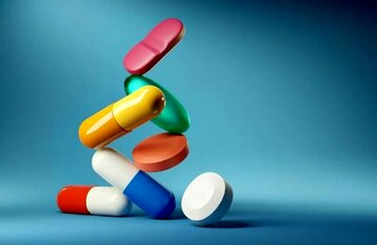 چرا آنتی بیوتیک ها رنگی می‌شوند؟