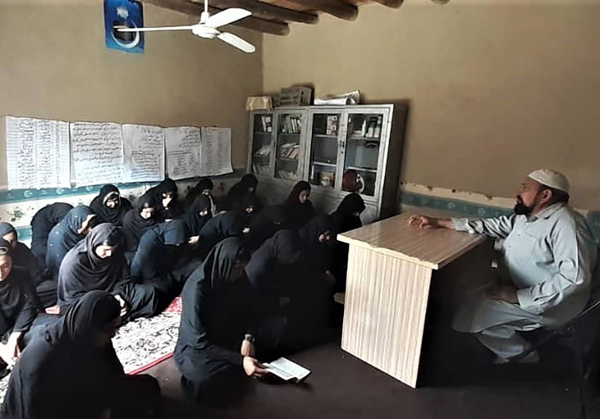 طالبان تدریس فقه شیعی را ممنوع کرد