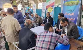 برپایی میز خدمت بازرسی کل ویژه خوزستان پس از نماز جمعه انجام شد 

