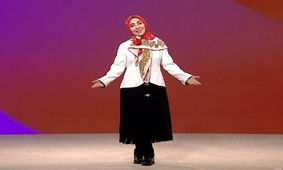  دفاع ژیلا صادقی از برخورد خشن نیروهای امنیتی با معترضین/ ویدئو