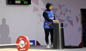 ویدئویی از تلاش دختران وزنه‌بردار در قهرمانی آسیا
