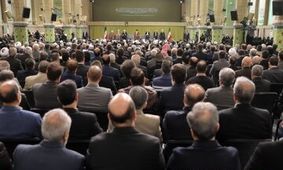 عکسی از سردار قاآنی در دیدار رهبری با پوشش متفاوت/ سردار سلامی، سردار حاجی زاده و فرماندهان بلندپایه ارتش هم بودند/ تصاویر

