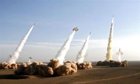 دست نوشته‌های روی موشک‌های ایران پیش از شلیک به اسرائیل/ تصاویر
