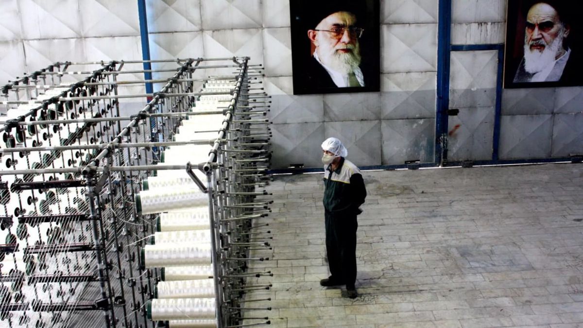 جنگ تبلیغاتی جدید علیه برنامه هسته‌ای ایران/ داستان‌سرایی درباره حصار امنیتی اطراف دو مجموعه تونلی/ عراقچی: خیالی است!