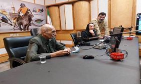 مرد صدای خاص رادیو بستری شد 
