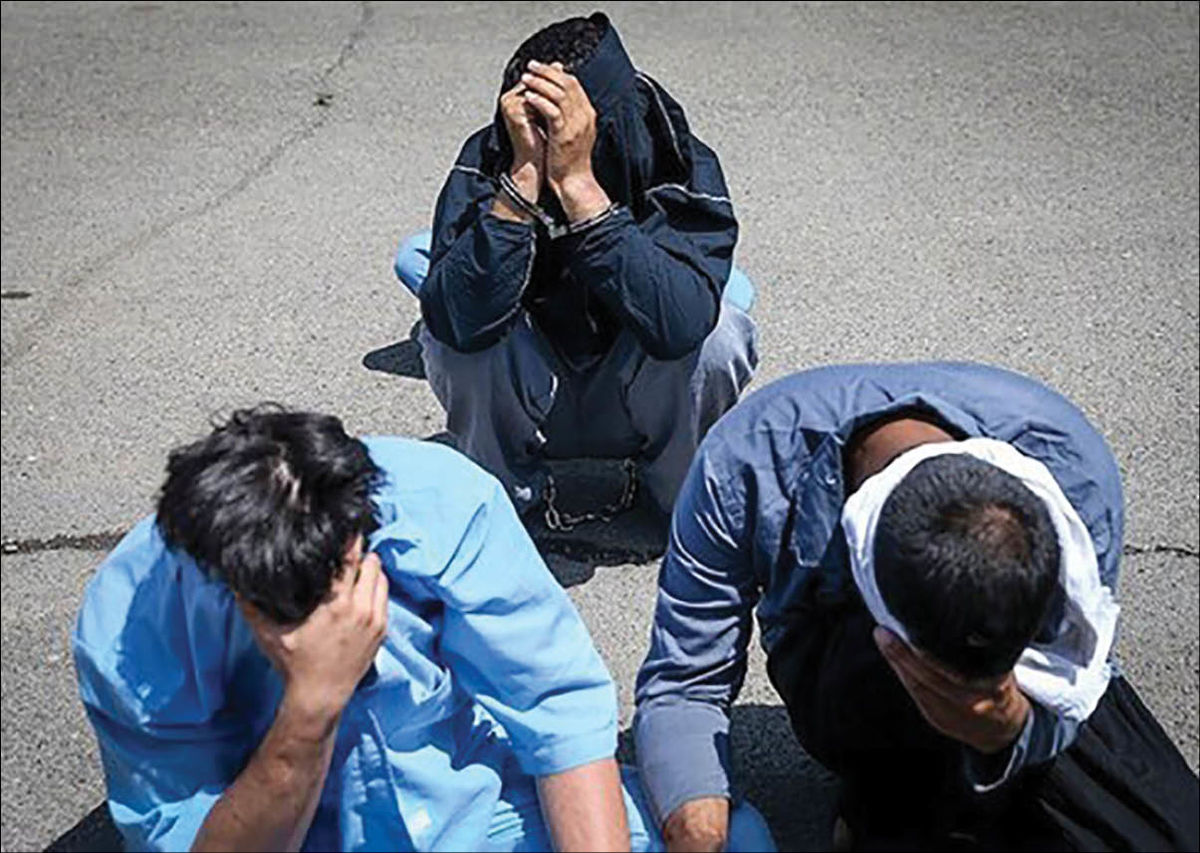 زن جوان سردسته باند سرقت از خودروها
