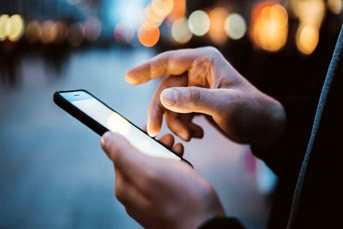 آغاز دسترسی محدود دانشجویان به اینترنت تلفن همراه