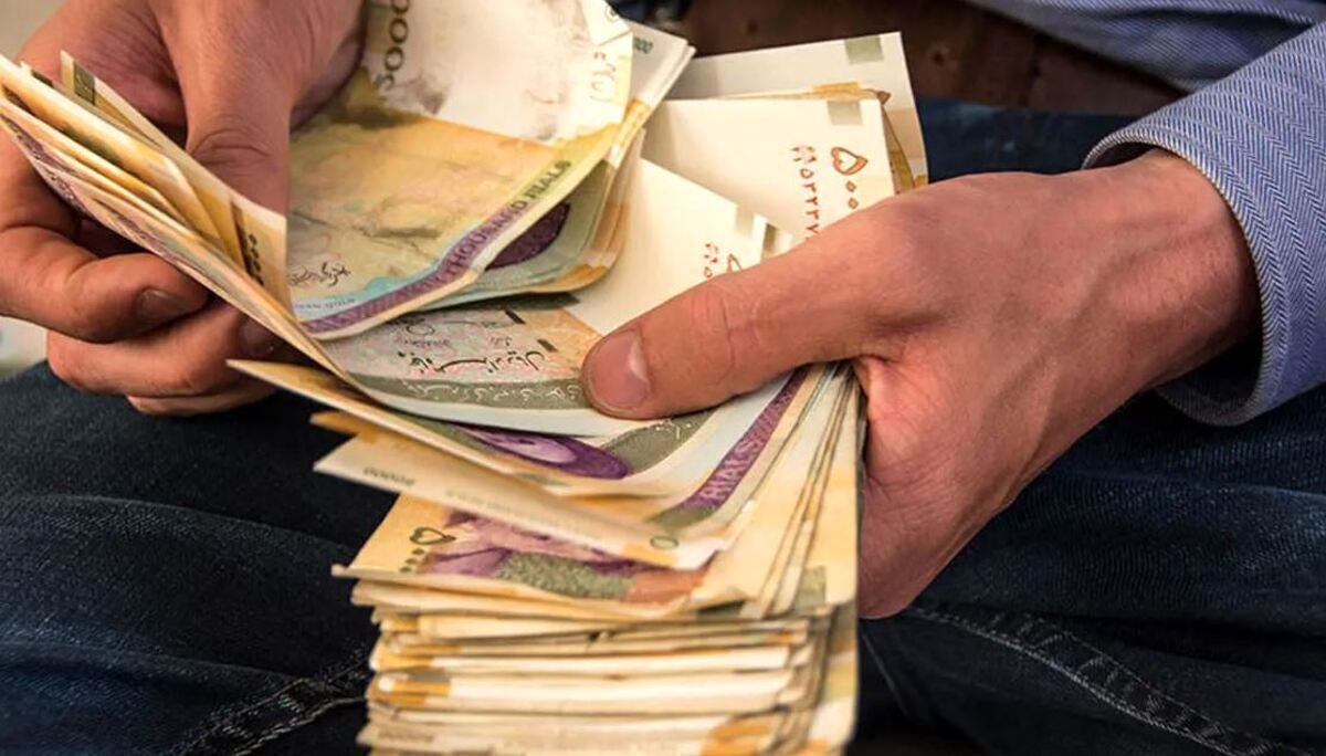 جزئیات عیدی کارگران برای سال ۱۴۰۳ 
