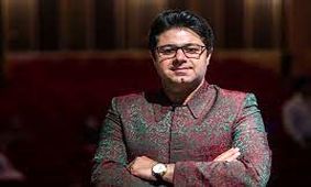 حجت اشرف زاده؛ از ماه و ماهی تا ستاد روحانی