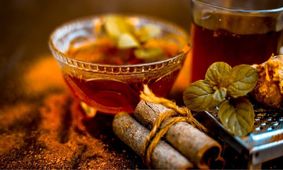فواید آب دارچین برای گلودرد و اضافه وزن