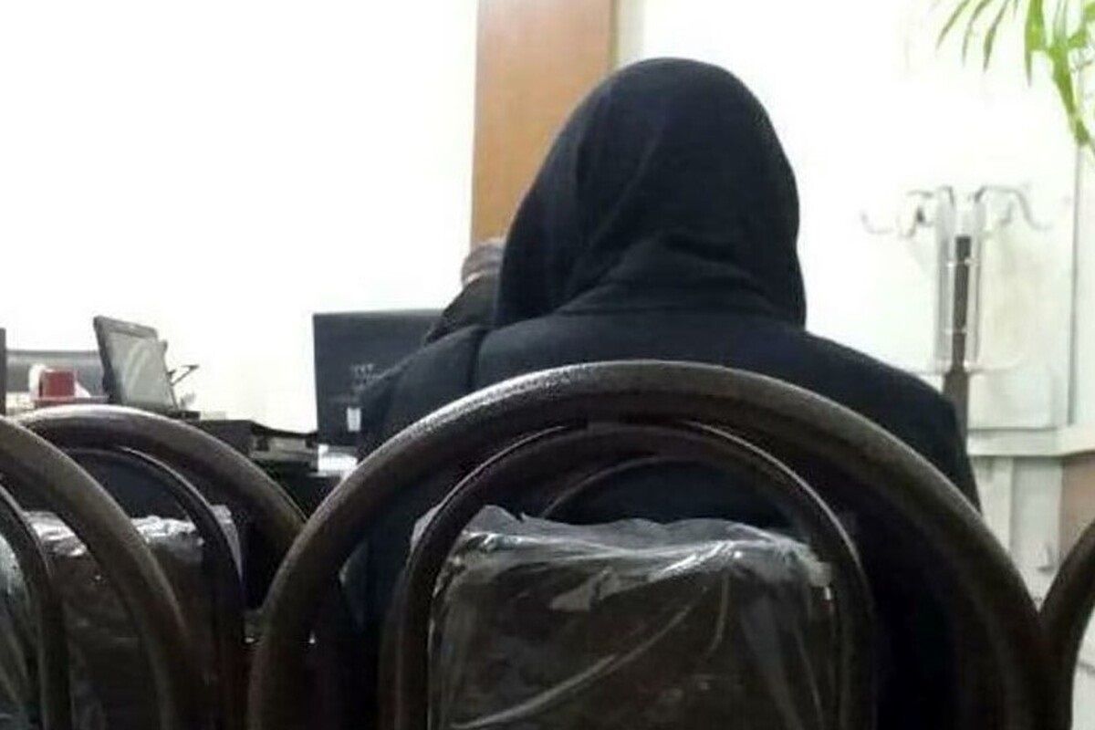 گفتگو با دختری که از مرغ برای سرقت خودرو استفاده می کرد