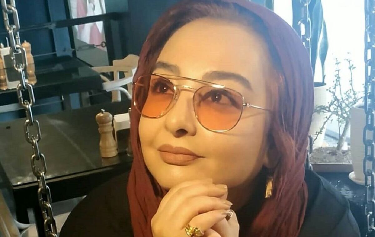 سفر در زمان؛ «ماهایا پطروسیان» در کنار پدرش در یک سینما؛ سال 79 