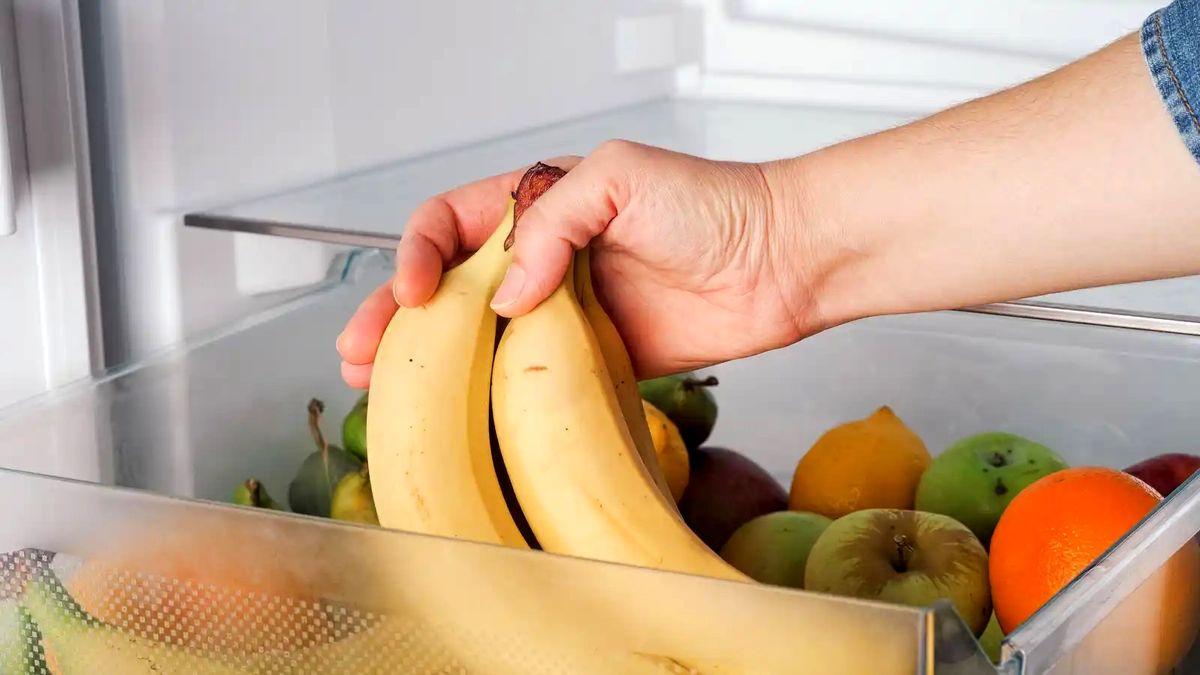 ۳ روش بسیار ساده برای تازه نگه داشتن موز در یخچال