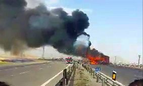 مرگ دلخراش ۶ نفر در آتش‌سوزی دو خودرو