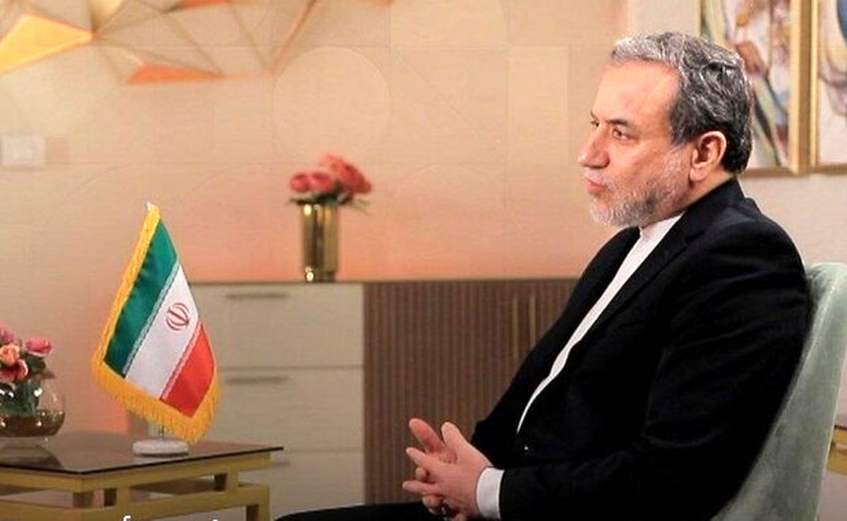 عراقچی: هرگز در ارتباط و تعامل دولت سوریه با مردم و معارضین دخالت نکردیم/ هیچ تماسی با بشار اسد برای خروج از سوریه نداشتیم/ اسد از شنیدن توصیه‌های ما در خصوص تحرک معارضین در ادلب امتناع کرد

