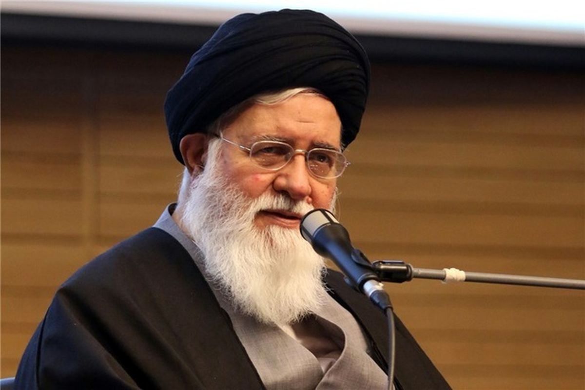 علم الهدی: برجامِ فاسد، مصداق نرمش ذلیلانه بود/ به خاطر نمازشب‎خوان بودن علی باقری است که در مذاکرات سازش‌پذیر نیستند