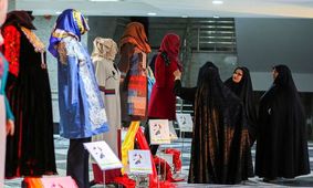 عدم رعایت پوشش اسلامی در عکس پروفایل می‌تواند به اخراج کارمند ختم شود 