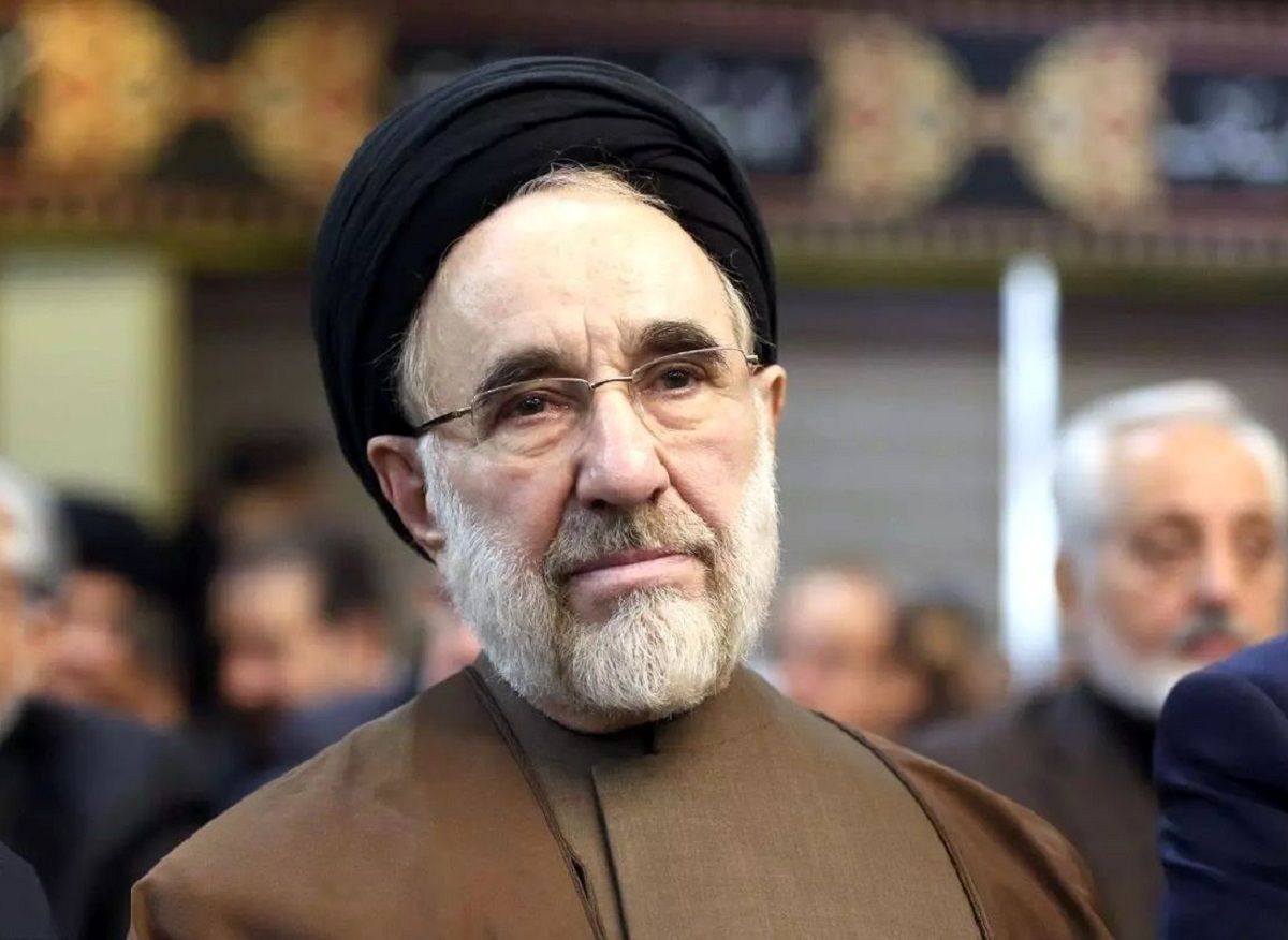 عصبانیت «کیهان» از مواضع  اخیر خاتمی؛ می‌خواهد خود را به اپوزیسیون تبدیل کند

