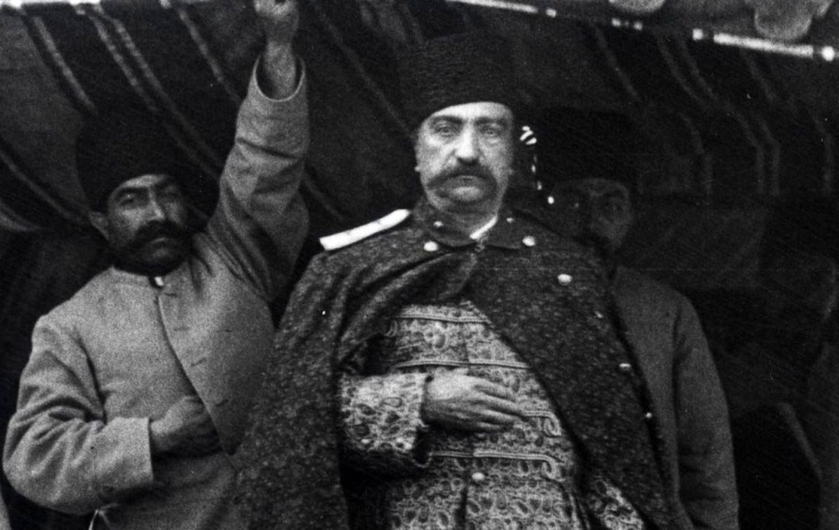 سفر به عصر قاجار؛ اردوی سلطنتی در دماوند و کتابخوانی لب رودخانه