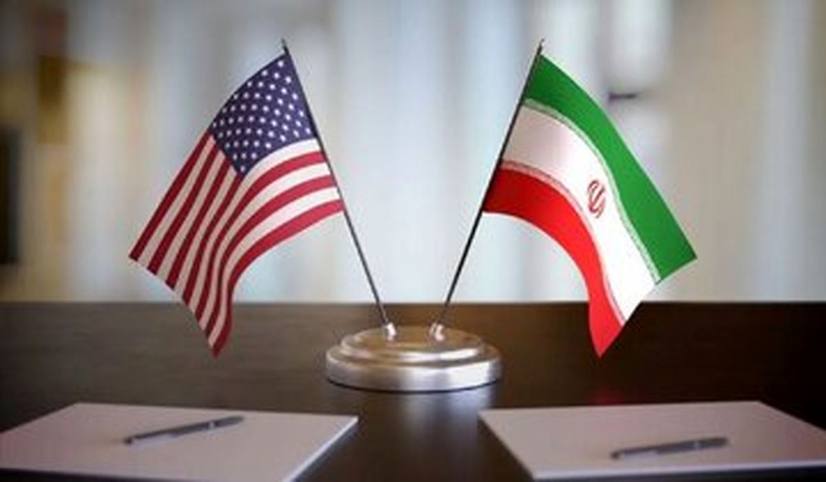 انتقاد روزنامه اصولگرا از عراقچی و تخت روانچی: برای مذاکره با آمریکا عجله نکنید

