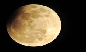 هفت میلیارد جمعیت کره زمین شاهد ماه‌گرفتگی جزئی امشب