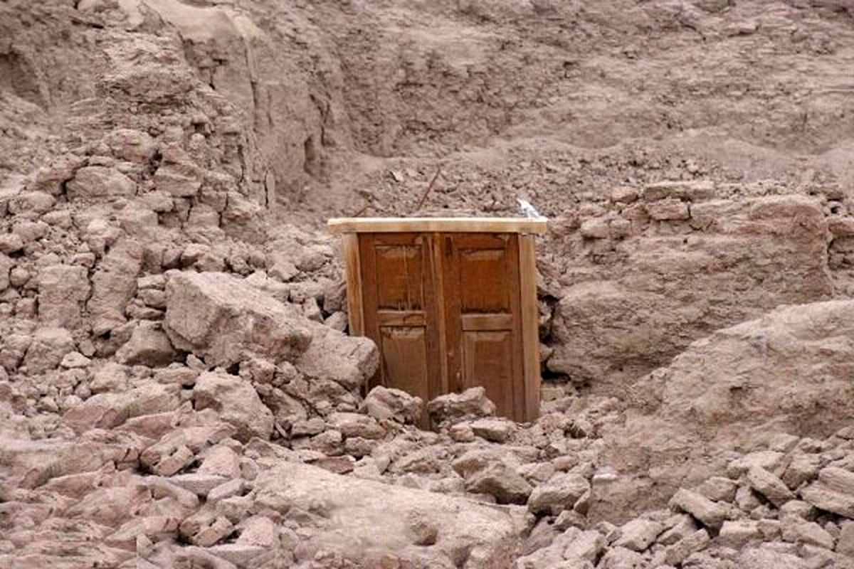 نوشهر لرزید/ ریزش سنگ در هراز

