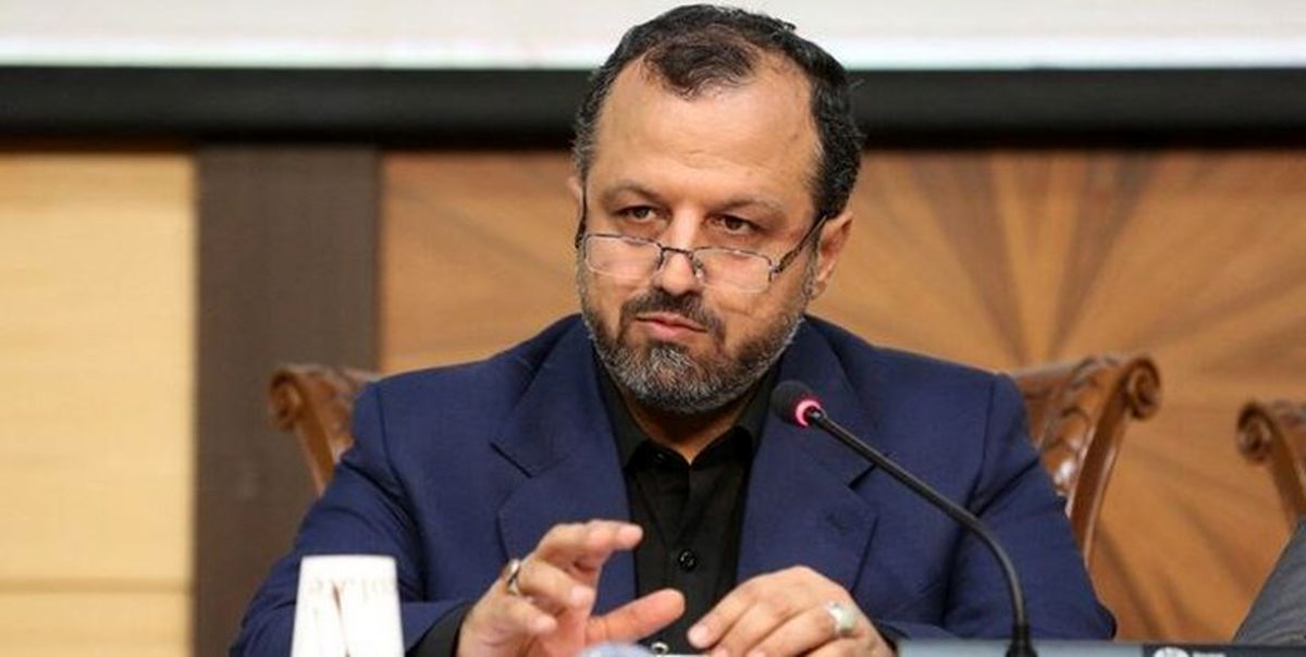 خاندوزی: قیمت کالاهای اساسی تغییر نمی‌کند/ ویدئو