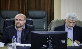 انتقاد روزنامه اصولگرا از جلیلی و قالیباف/ از گفتگوی 2 نفره عاجز بودند بعد می‌گفتند ما با دنیا مذاکره می‌کنیم

