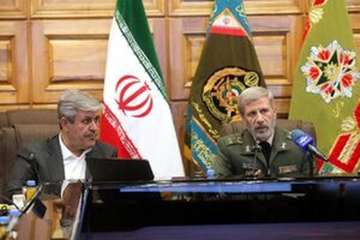 سرلشکر حاتمی: لحظه‌ای را در ارتقای توان دفاعی و اقتدار خود از دست نداده‌ایم