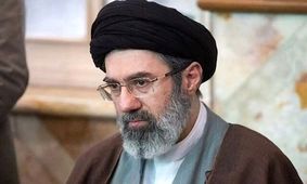  رئیس تیم پزشکی رهبر شهید انقلاب: آیت‌الله سیدمجتبی خامنه‌ای کپی پدرش است/ ویدئو
