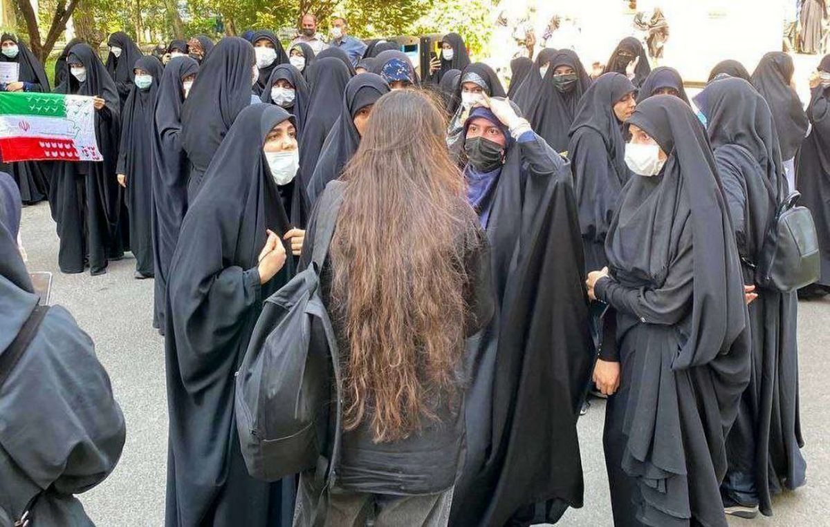  ارسال پیامک‌ کشف حجاب متوقف شده است؟

