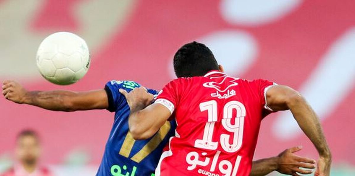 تا دقیقه ۴۰؛ پرسپولیس یک - استقلال صفر